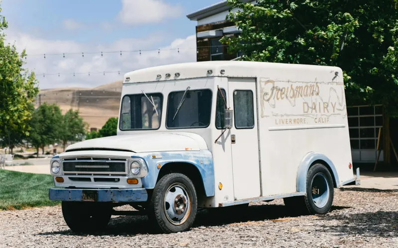 The Iceman Cometh (Every Tuesday): When America's Front Doors Had a Rhythm